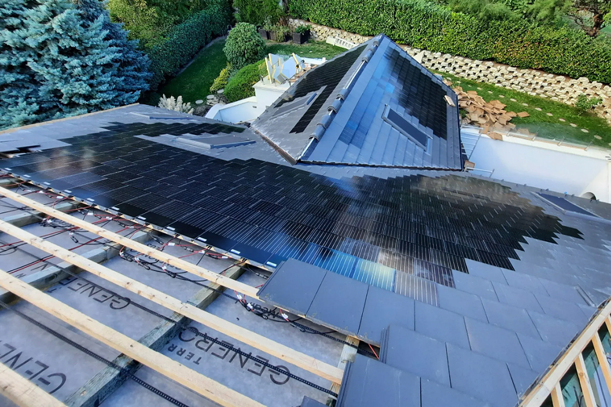 découvrez les tuiles solaires, une solution innovante alliant esthétisme et énergie renouvelable pour votre toiture. profitez d'une production d'électricité propre et réduisez vos factures d'énergie tout en préservant l'apparence de votre maison.