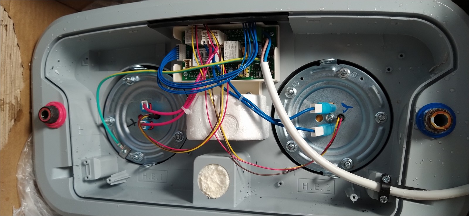 découvrez le velis evo 80, une innovation dans le monde des parapentes, offrant performance et maniabilité exceptionnelles. parfait pour les pilotes cherchant à allier confort et haute technologie dans leurs aventures aériennes.