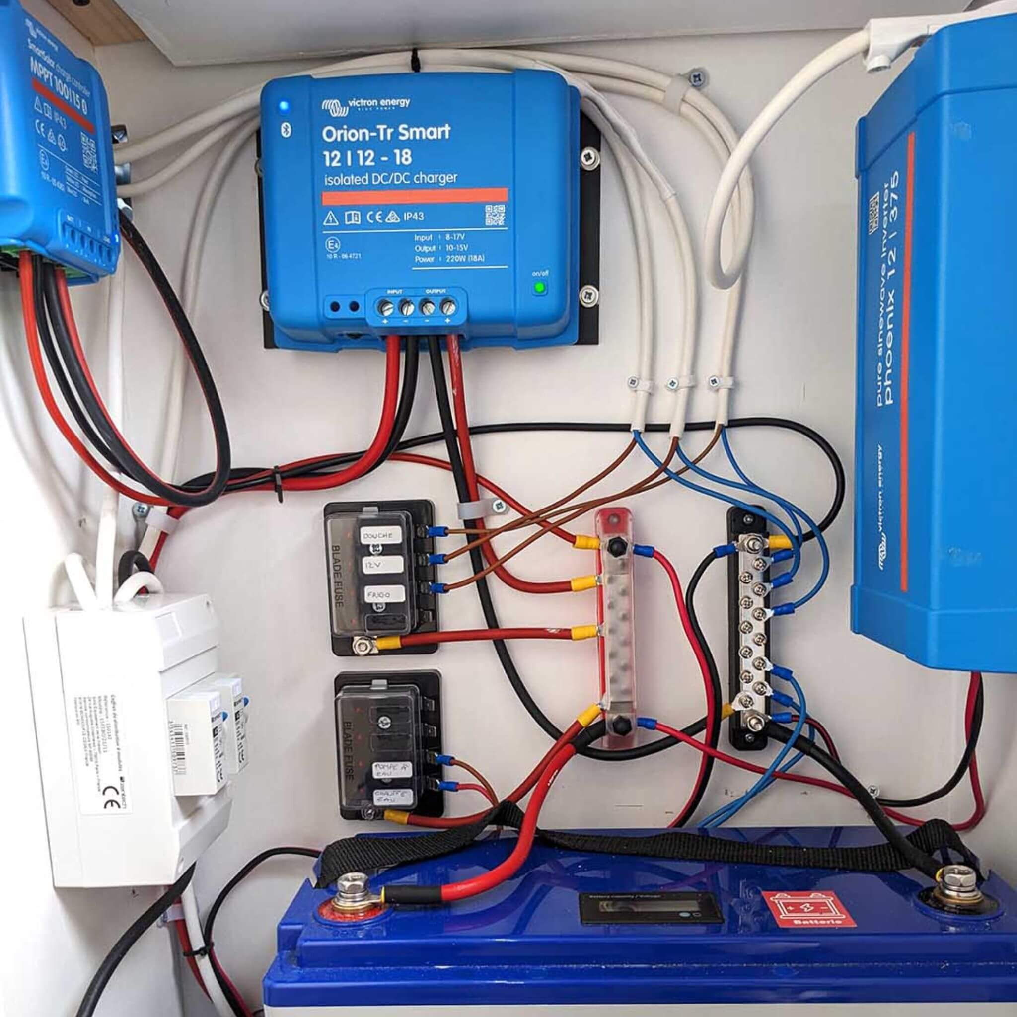 découvrez victron, le spécialiste des solutions énergétiques innovantes. explorez nos produits pour la gestion de l'énergie renouvelable et optimisez votre autonomie électrique avec notre technologie de pointe.