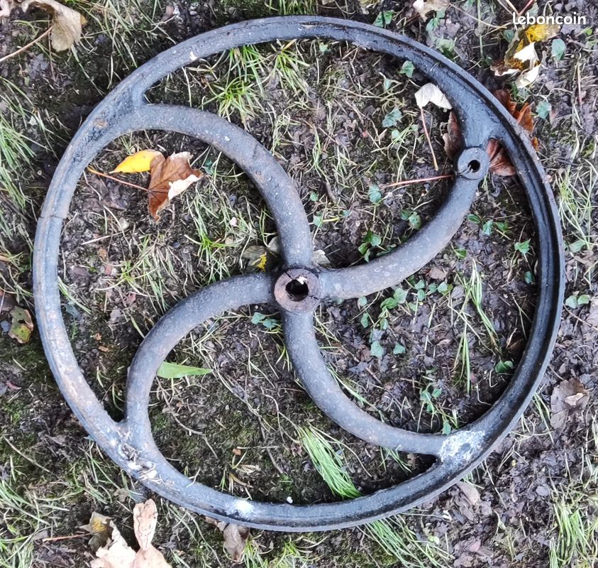 découvrez notre sélection de volants en fonte, alliant robustesse et élégance. parfaits pour embellir vos espaces tout en garantissant une longévité exceptionnelle. idéal pour les passionnés de décoration intérieure !