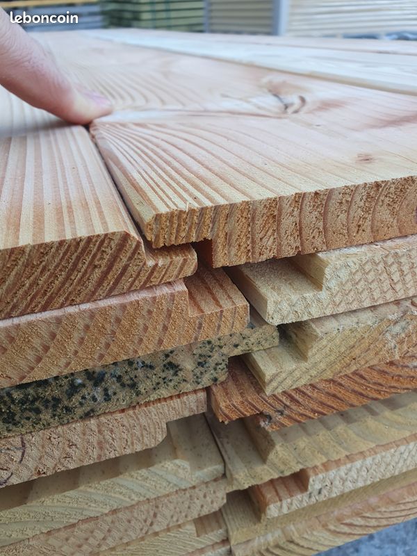 découvrez tout sur la volige toiture : matériaux, techniques d'installation et avantages pour assurer une structure solide et esthétique à votre toit. apprenez comment choisir la meilleure volige pour vos projets de construction et rénovation.