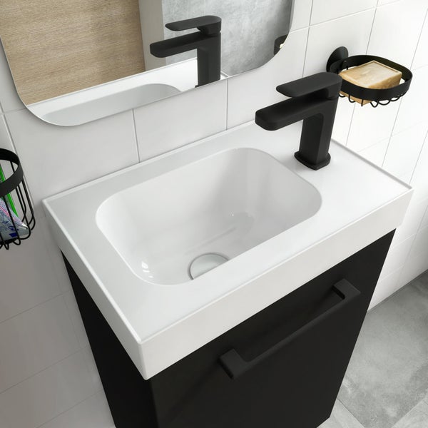 découvrez weldom wc, votre spécialiste en solutions de sanitaires et d'aménagements modernes pour vos espaces. profitez de conseils experts et d'un large choix de produits pour transformer votre salle de bains en un véritable havre de paix.