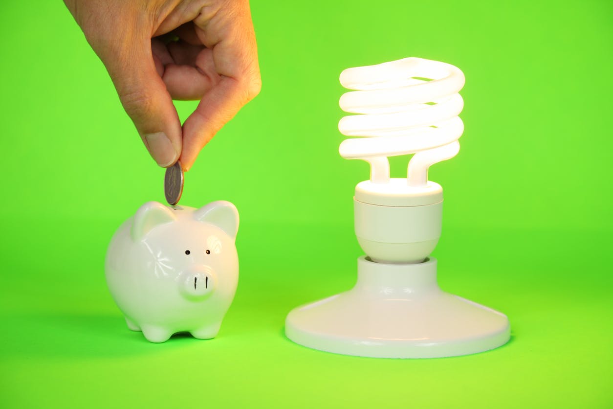découvrez les avantages de l'abonnement ejp, une option tarifaire adaptée aux consommateurs d'électricité en france. profitez de réductions sur votre facture et gérez votre consommation d'énergie de manière plus efficace, tout en bénéficiant de conseils personnalisés pour optimiser votre usage énergétique.