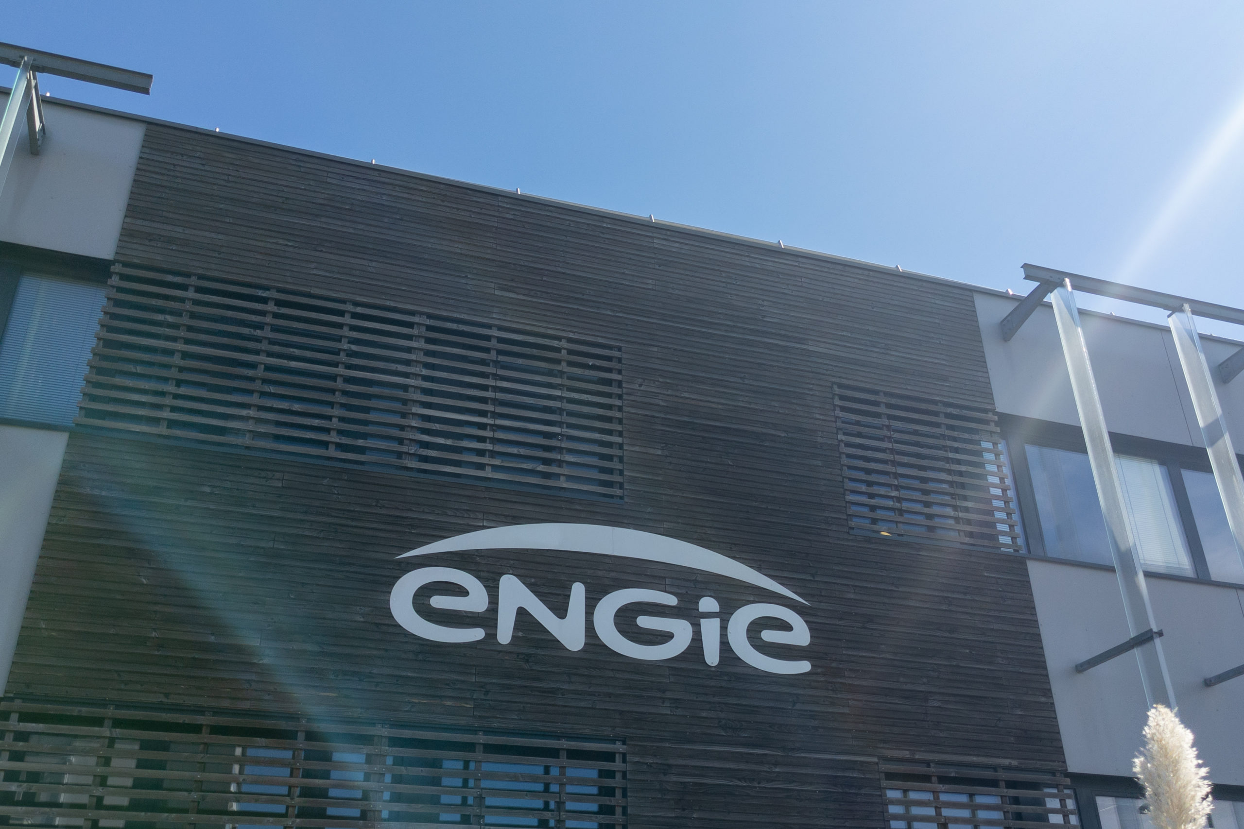 découvrez notre avis sur engie, le fournisseur d'énergie. analyses, retours d'expérience et conseils pour bien choisir votre contrat d'électricité et de gaz.