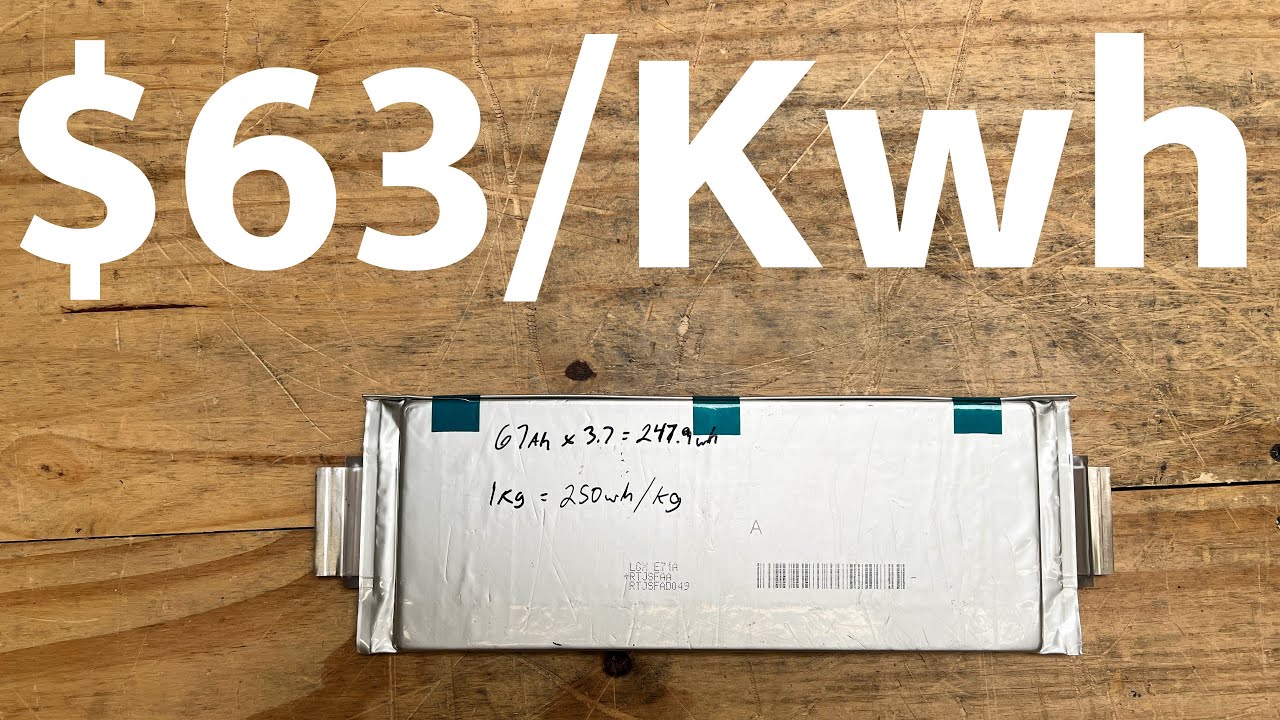 découvrez la batterie lg chem 13 kwh, une solution de stockage d'énergie performante et fiable, idéale pour optimiser votre consommation d'électricité et garantir une autonomie prolongée pour vos appareils électriques et systèmes solaires.