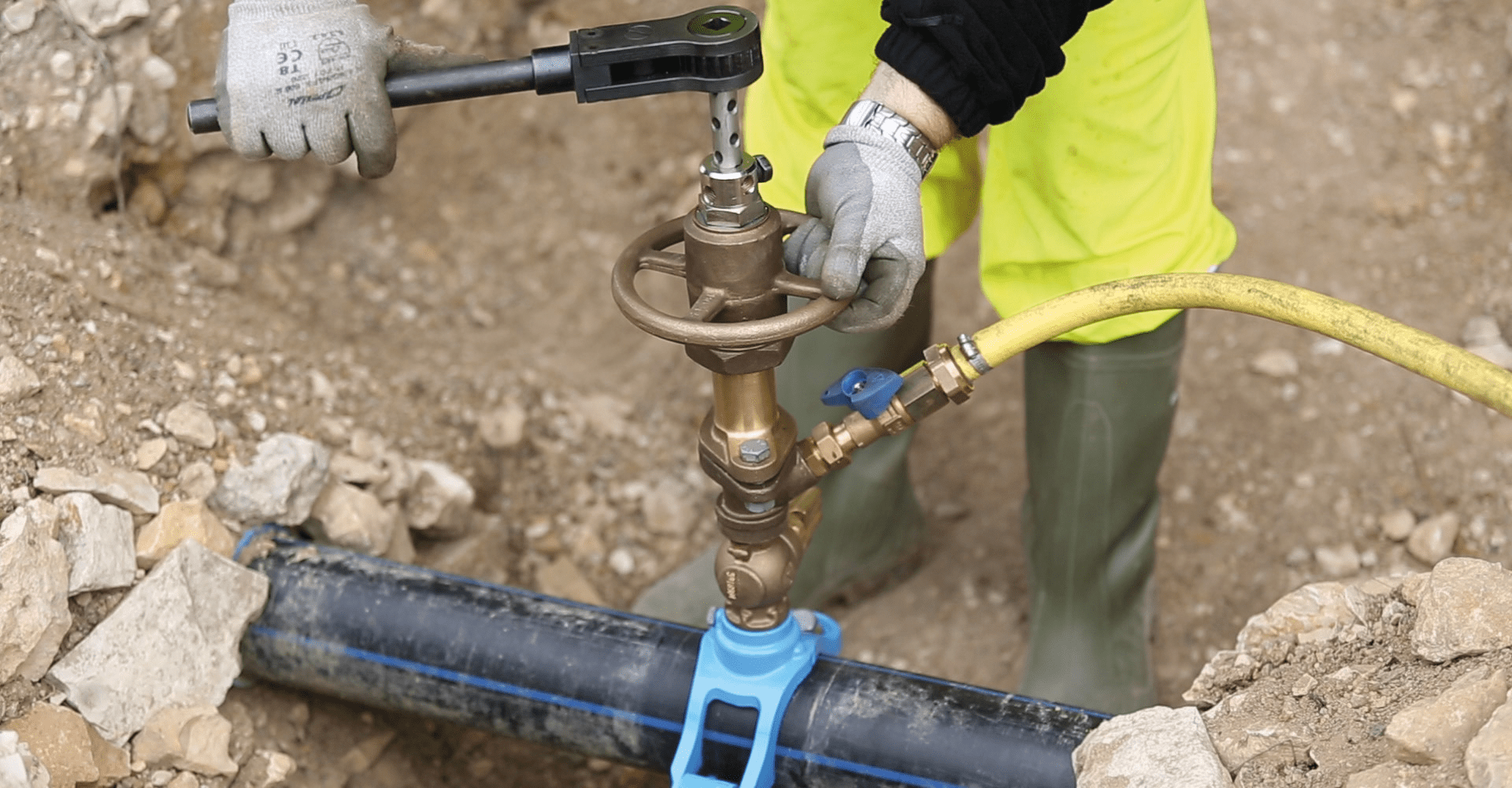 découvrez tout ce que vous devez savoir sur le branchement : les différents types, les étapes à suivre, et les conseils pratiques pour réussir vos installations électriques ou réseaux. informez-vous sur les normes de sécurité et les erreurs courantes à éviter.