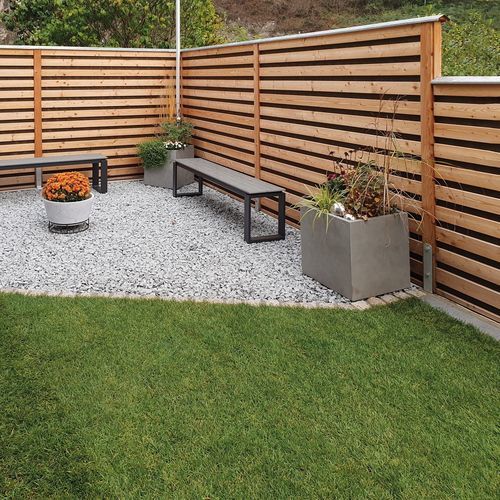 découvrez comment réduire les nuisances sonores causées par votre clôture avec des solutions efficaces et des conseils pratiques pour améliorer votre confort acoustique dans votre espace extérieur.