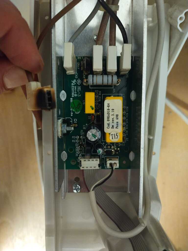 découvrez notre sélection de cartes radiateur, des solutions innovantes pour optimiser le chauffage de votre espace. profitez d'un confort amélioré et d'une efficacité énergétique grâce à nos produits de qualité.