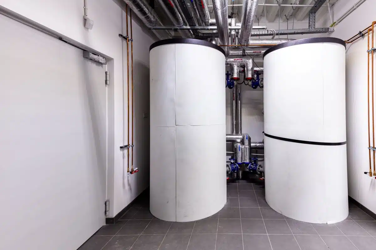 découvrez la chaudière bois tampon, une solution de chauffage écologique et économique qui permet de stocker et d'utiliser efficacement l'énergie produite par le bois. idéale pour réduire votre empreinte carbone tout en assurant un confort thermique optimal.