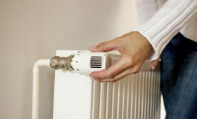 découvrez nos solutions de chauffage électrique et au gaz, alliant confort et efficacité énergétique. profitez d'un environnement chaleureux tout en maîtrisant vos dépenses. choisissez l'option qui vous convient le mieux pour un hiver agréable.