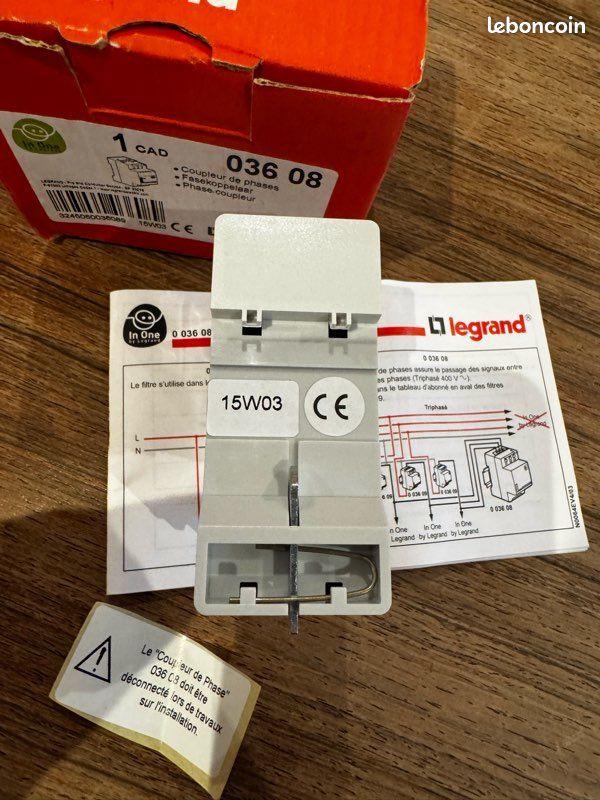 découvrez tout sur les coupleurs de phase, des dispositifs essentiels pour le contrôle et la gestion de l'énergie dans les systèmes électriques. apprenez comment ils améliorent la performance et la fiabilité des installations électriques.