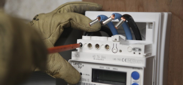découvrez tout sur les disjoncteurs enedis : leur rôle, fonctionnement, et comment garantir la sécurité de votre installation électrique. apprenez à choisir le disjoncteur adapté à vos besoins et à gérer les coupures de courant efficacement.