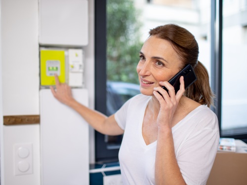 découvrez enedis linky, le compteur communicant qui permet une gestion optimisée de votre consommation d'énergie. informez-vous sur ses avantages, son fonctionnement et comment il contribue à la transition énergétique en france.