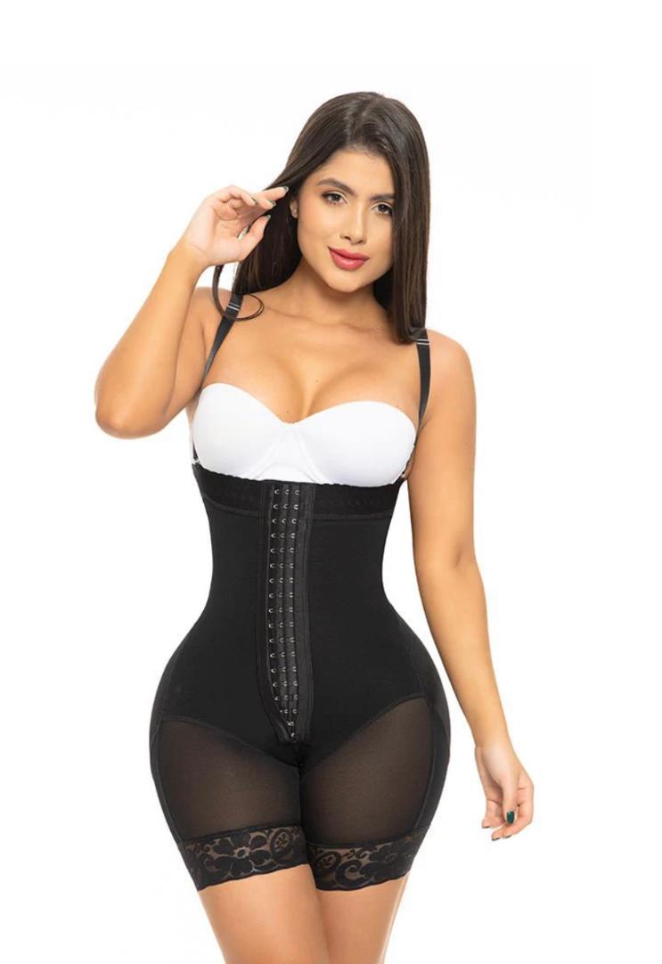 découvrez notre sélection de gaines pour un maintien optimal et un confort maximal. idéales pour sculpter votre silhouette tout en vous offrant un soutien discret au quotidien. explorez nos modèles variés et trouvez celui qui vous convient le mieux.