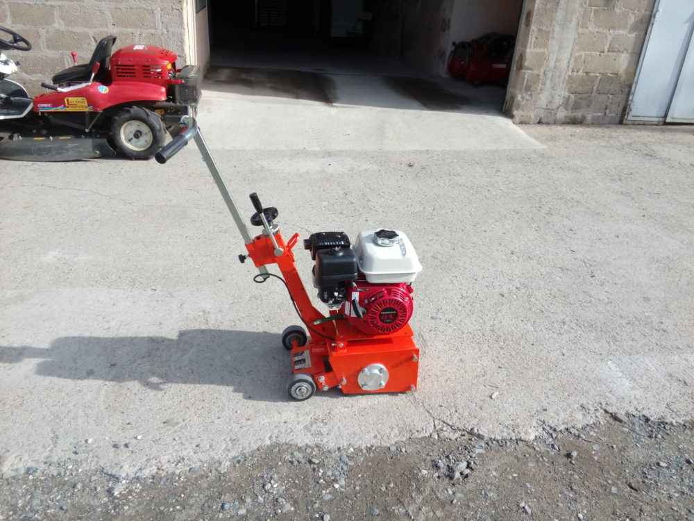 découvrez le service de location de tondeuses kiloutou : des équipements de qualité pour entretenir votre jardin. profitez de notre large choix, conseils de professionnels et flexibilité pour vos besoins de tonte.