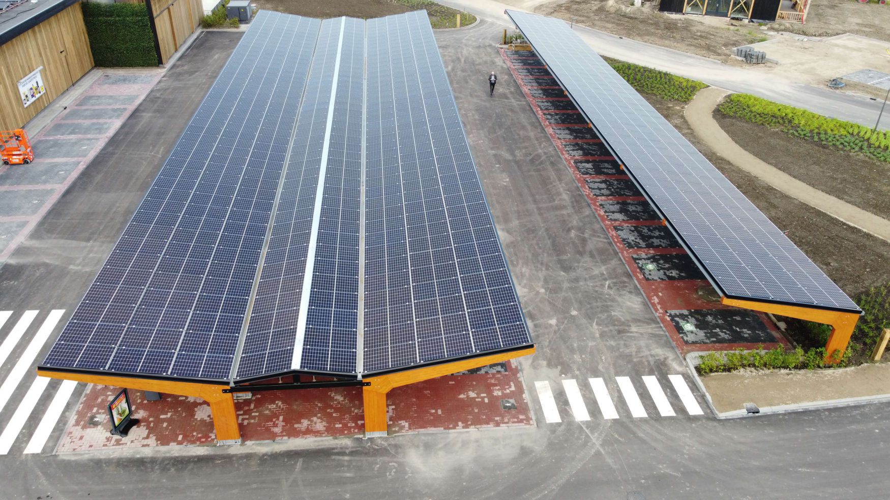 découvrez le kit solaire lidl, une solution idéale pour bénéficier d'une énergie renouvelable accessible. ce kit complet vous permet de produire de l'électricité facilement, tout en réduisant votre empreinte carbone. optez pour une énergie durable avec le kit solaire lidl!