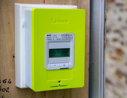 découvrez les causes et solutions lorsque votre linky clignote. apprenez à identifier les anomalies, à gérer votre consommation d'énergie et à optimiser le fonctionnement de votre compteur intelligent.