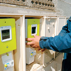 découvrez les causes et les solutions concernant l'état 'linky hors service'. apprenez comment résoudre les pannes de votre compteur linky, ainsi que les démarches à suivre pour rétablir votre service électrique rapidement.