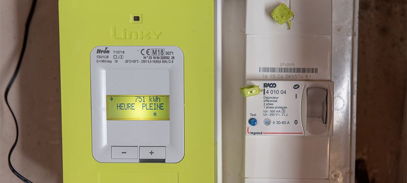 découvrez linky hp hc, le compteur intelligent qui optimise votre consommation d'énergie grâce à des heures pleines et des heures creuses. informez-vous sur ses avantages, son fonctionnement et comment il peut vous aider à réaliser des économies sur votre facture d'électricité.
