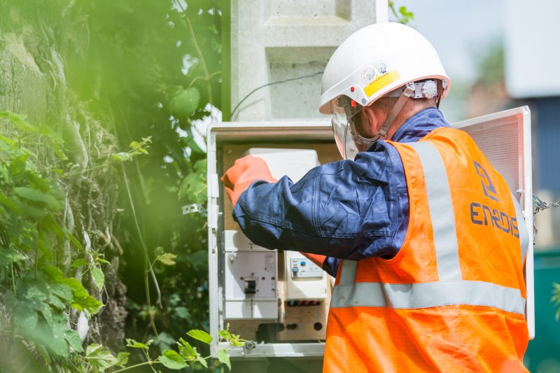 découvrez tout ce qu'il faut savoir sur le mandat enedis, les démarches à suivre, les avantages et les services offerts pour une gestion optimale de votre contrat d'électricité. simplifiez vos démarches avec enedis et assurez une transition énergétique réussie.