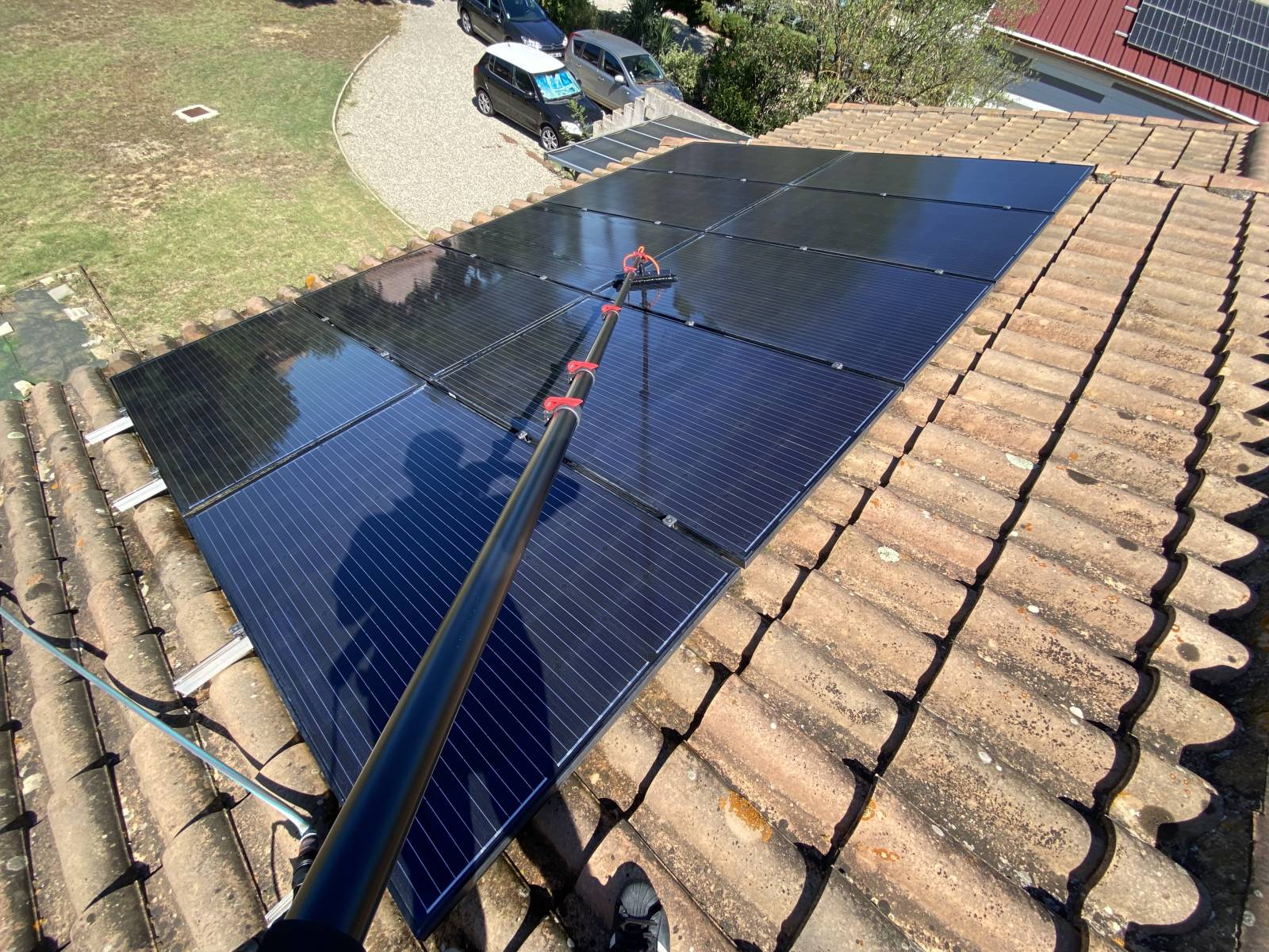 découvrez les meilleures solutions de panneaux solaires à béziers pour réduire votre facture d'énergie et contribuer à un avenir durable. profitez de l'ensoleillement exceptionnel de la région pour optimiser votre autoconsommation et bénéficier d'aides financières.