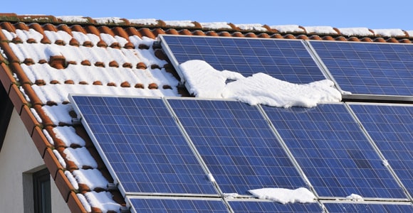 découvrez comment optimiser l'utilisation de vos panneaux solaires durant l'hiver. obtenez des conseils pratiques pour maximiser la production d'énergie même pendant les mois les plus froids, tout en réduisant vos factures d'électricité.