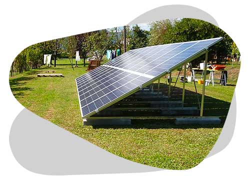 découvrez comment les panneaux solaires peuvent fonctionner efficacement même à l'ombre. explorez les avantages des technologies photovoltaïques dans des conditions de faible luminosité et optimisez votre consommation d'énergie renouvelable.