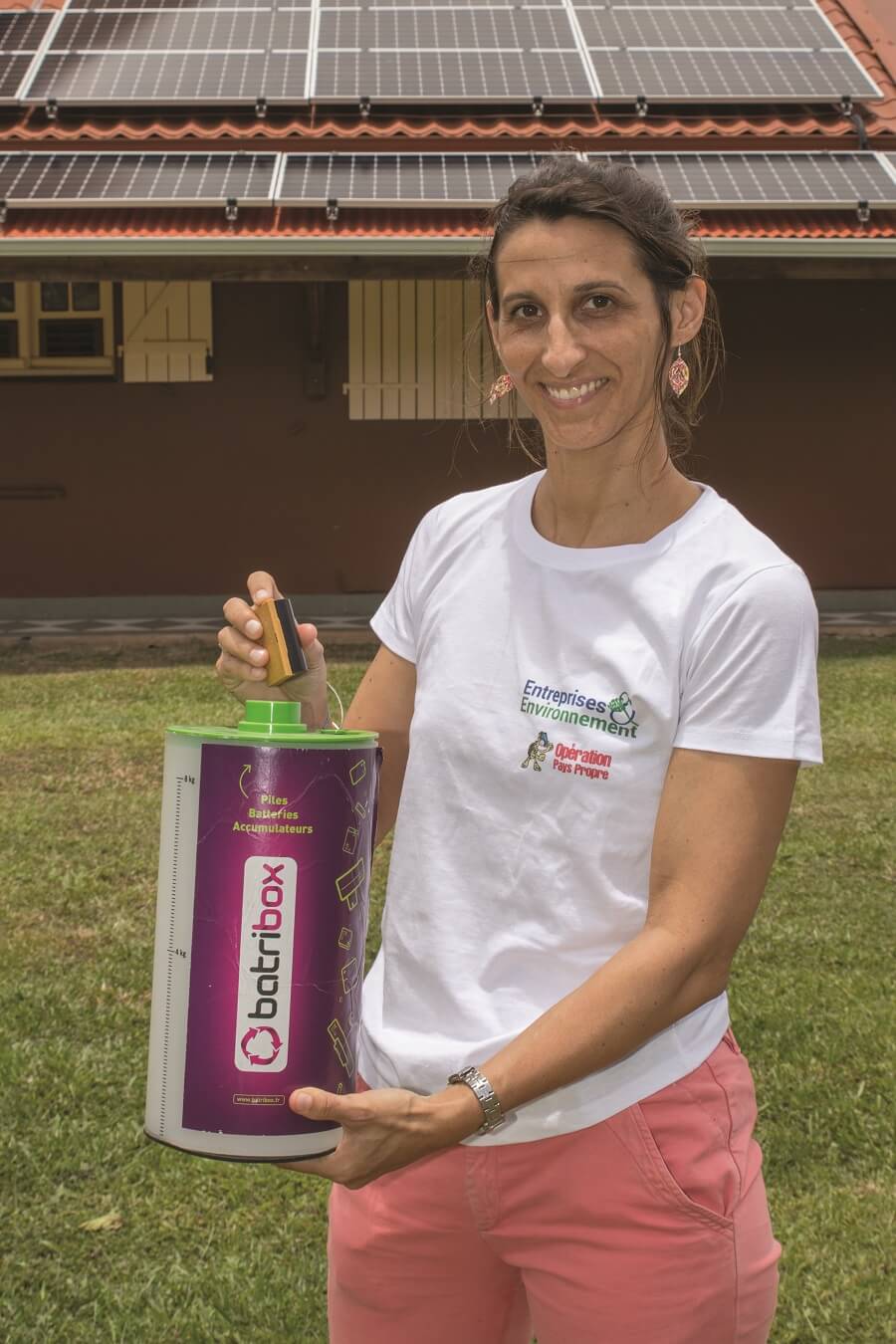 découvrez les avantages des systèmes photovoltaïques en martinique. profitez d'une énergie renouvelable, réduisez vos factures d'électricité et participez à la transition écologique tout en valorisant votre patrimoine. informez-vous sur les installations, aides financières et solutions adaptées à votre projet.