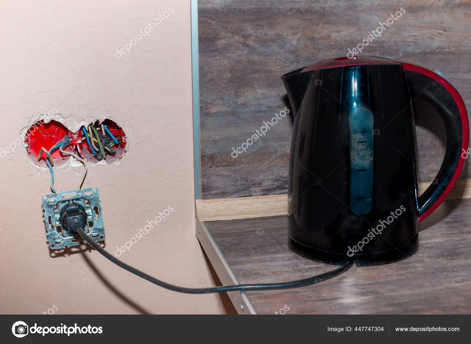 découvrez nos solutions pour les prises défectueuses : conseils de dépannage, sécurité électrique et options de remplacement pour garantir la sécurité de votre installation électrique.