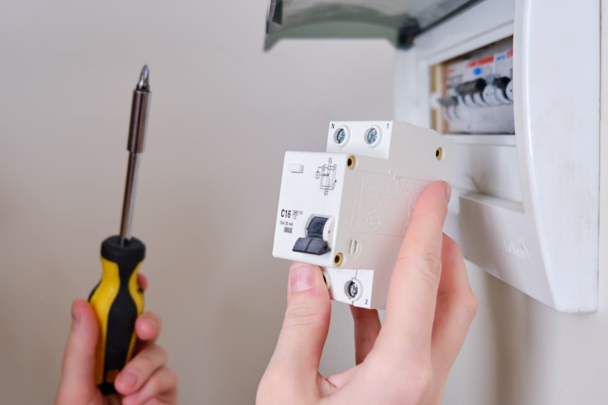 découvrez nos solutions de programmateurs pour chauffe-eau, idéales pour optimiser votre consommation d'énergie et garantir un confort quotidien. contrôlez la température de votre eau avec précision tout en réalisant des économies sur vos factures.