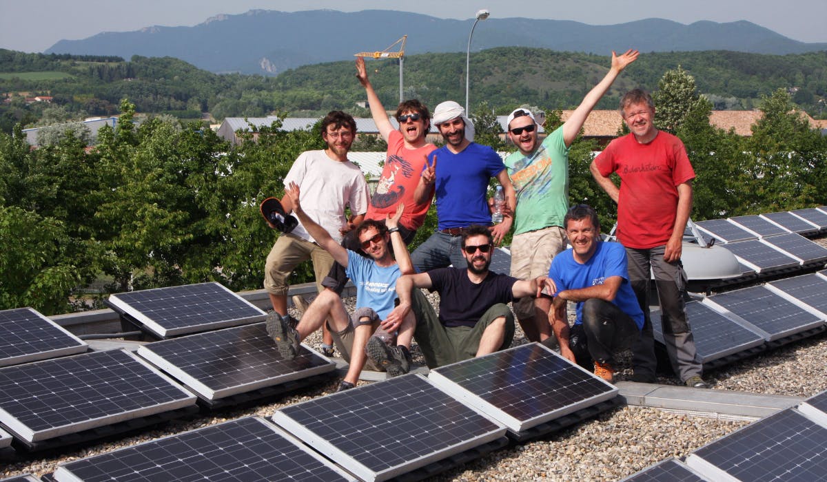 découvrez nos projets solaires innovants, conçus pour maximiser l'énergie renouvelable et réduire votre empreinte carbone. explorez des solutions durables qui allient écologie et performance.