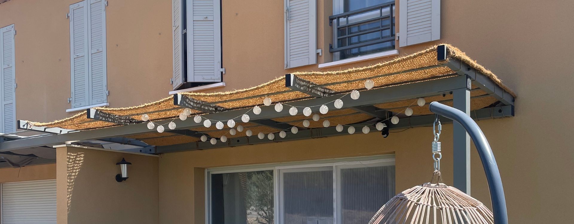 découvrez notre sélection de rails pour pergolas, idéaux pour créer des espaces extérieurs élégants et fonctionnels. optimisez votre jardin avec nos solutions sur mesure qui allient style et durabilité.