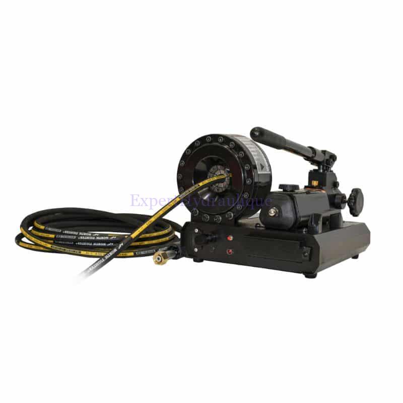 découvrez notre sertisseuse manuelle hydraulique, l'outil idéal pour des connexions solides et durables. sa conception ergonomique et sa facilité d'utilisation en font un choix parfait pour les professionnels et les bricoleurs. adaptée à une variété de tubes et de matériaux, cette sertisseuse garantit des résultats précis et fiables à chaque utilisation.