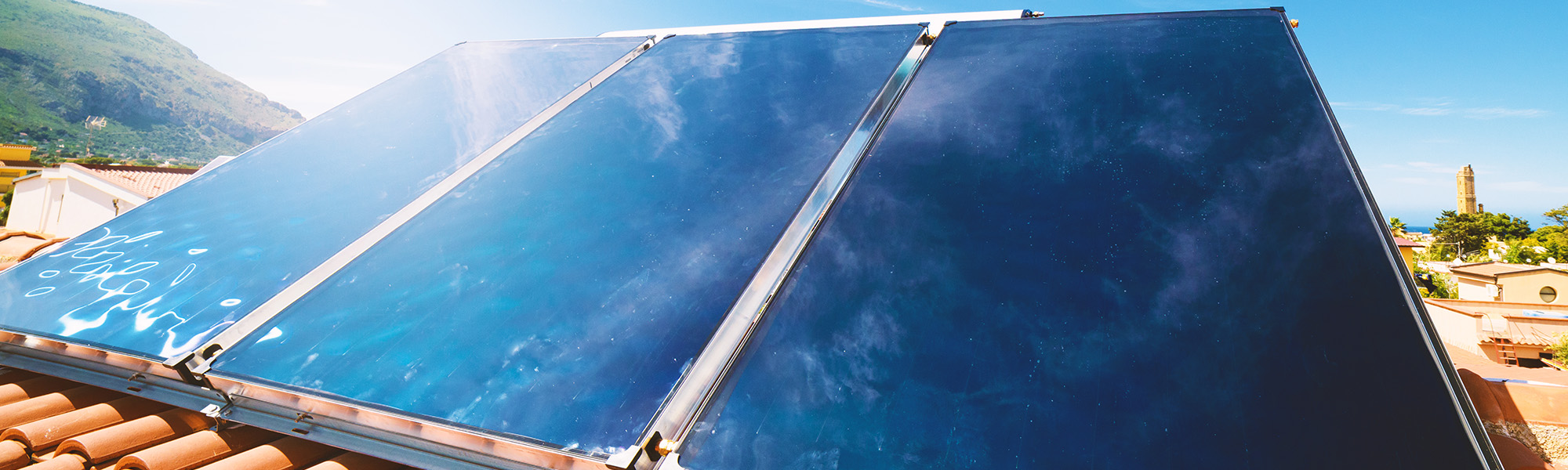 découvrez le solaire thermique, une solution innovante pour produire de l'eau chaude et réduire vos factures d'énergie. profitez d'une énergie durable et écologique tout en contribuant à la transition énergétique. informez-vous sur les avantages, les installations et les économies que vous pouvez réaliser grâce à cette technologie solaire.