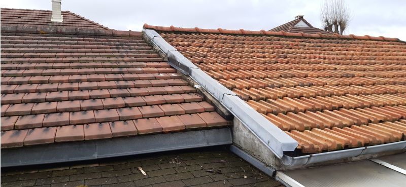 découvrez les avantages et caractéristiques de la toiture à deux pans, un choix esthétique et fonctionnel pour votre maison. explorez les différentes options de matériaux et de styles, ainsi que des conseils d'entretien pour maximiser la durabilité de votre toit.