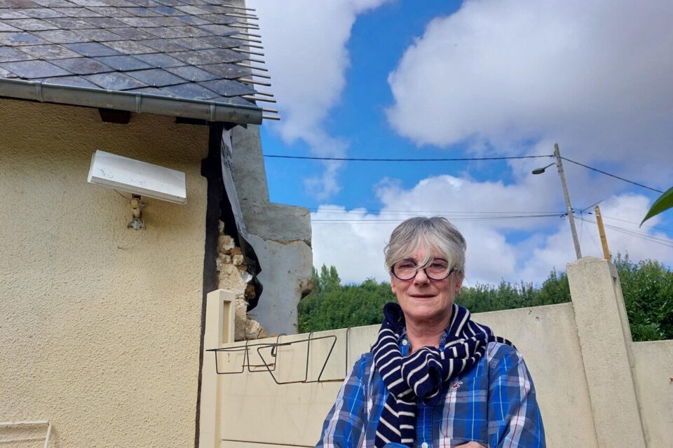 découvrez les avantages et caractéristiques d'une toiture mitoyenne : une solution économique et pratique pour optimiser votre espace tout en intégrant harmonieusement votre maison dans le paysage urbain. informez-vous sur les matériaux, l'entretien et les réglementations à considérer.