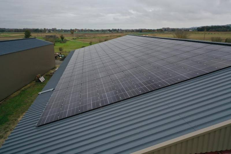 découvrez le triangle photovoltaïque, une solution innovante pour maximiser la production d'énergie solaire. optimisez votre espace et améliorez votre efficacité énergétique grâce à cette technologie durable et performante.