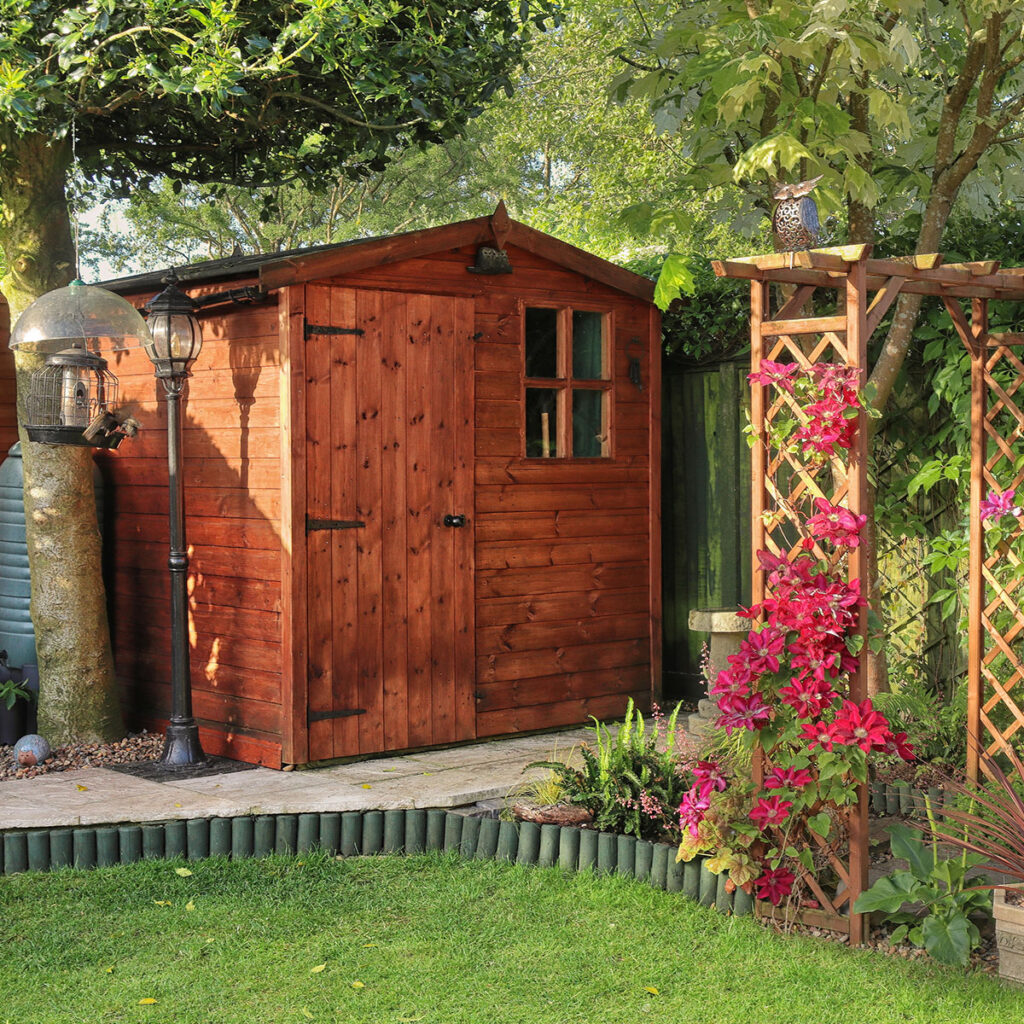 découvrez notre sélection de cabanes de jardin, idéales pour profiter de l'extérieur tout en ajoutant une touche de charme à votre espace. parfaites pour les enfants, comme espace de rangement ou pour se détendre, nos cabanes s'adaptent à tous vos besoins et styles. transformez votre jardin en un lieu magique !