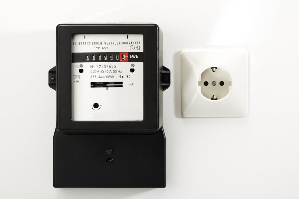 découvrez tout ce qu'il faut savoir sur le compteur edf : fonctionnement, types de compteurs, conseils pour une meilleure gestion de votre consommation d'énergie et démarches pour une installation ou un changement en toute simplicité.