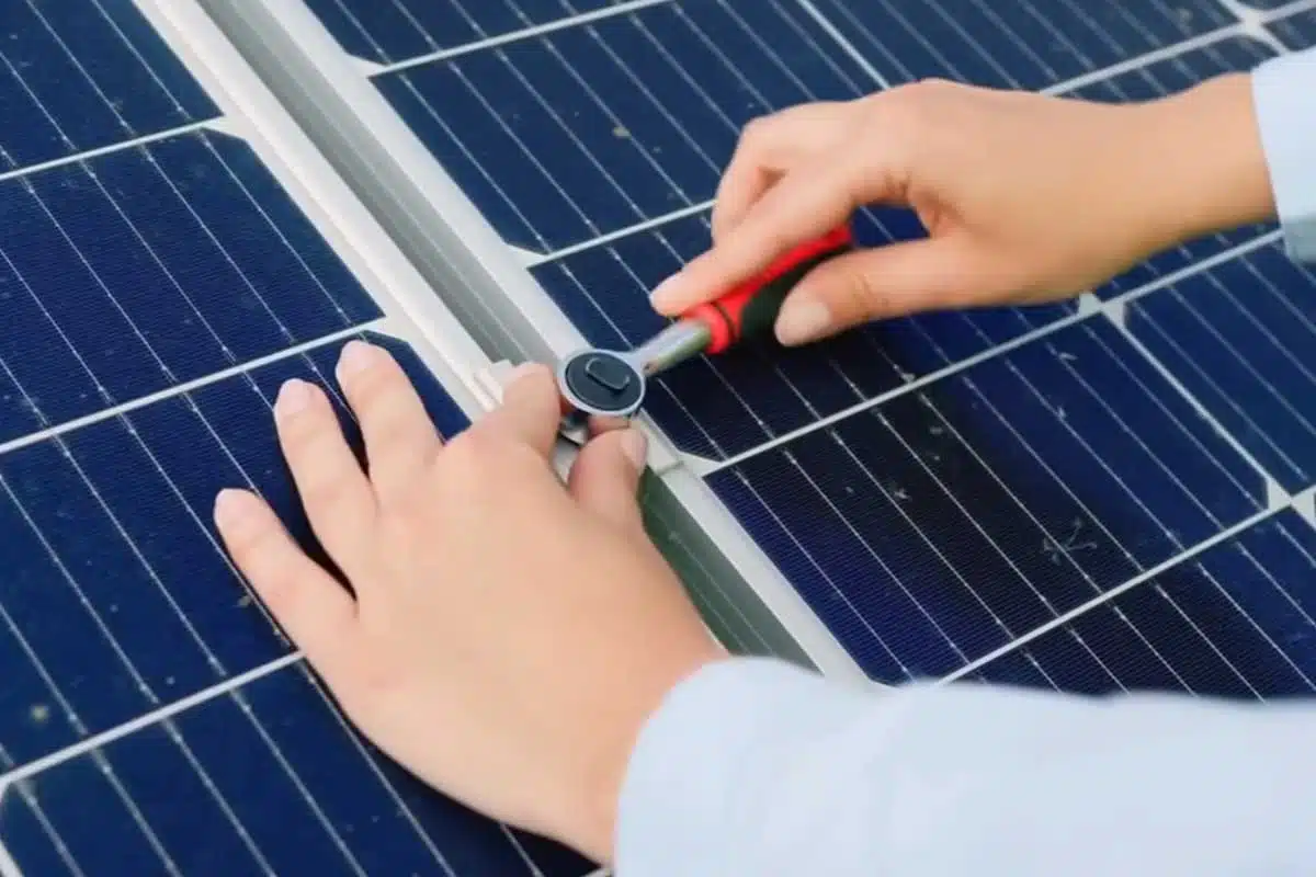 découvrez notre sélection de kits solaires pas chers, idéaux pour rendre votre maison plus écologique tout en réduisant vos factures d'électricité. profitez d'une énergie renouvelable et faites des économies dès aujourd'hui !
