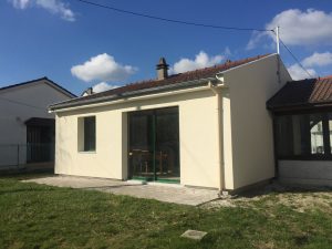 découvrez maison phénix, le spécialiste de la construction de maisons individuelles sur mesure. profitez de designs modernes et écologiques, combinant confort et fonctionnalité. réalisez votre rêve immobilier avec des solutions adaptées à vos besoins et à votre budget.