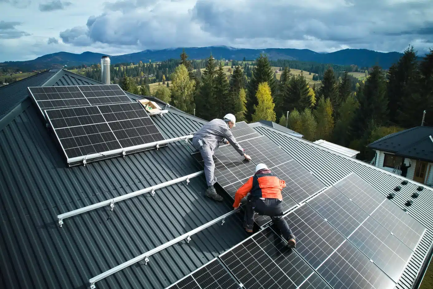découvrez les tendances et innovations des panneaux solaires en 2025. optimisez votre consommation énergétique et réduisez votre empreinte carbone grâce aux dernières technologies solaires. informez-vous sur les installations, les avantages et les subventions disponibles pour un avenir durable et éco-responsable.