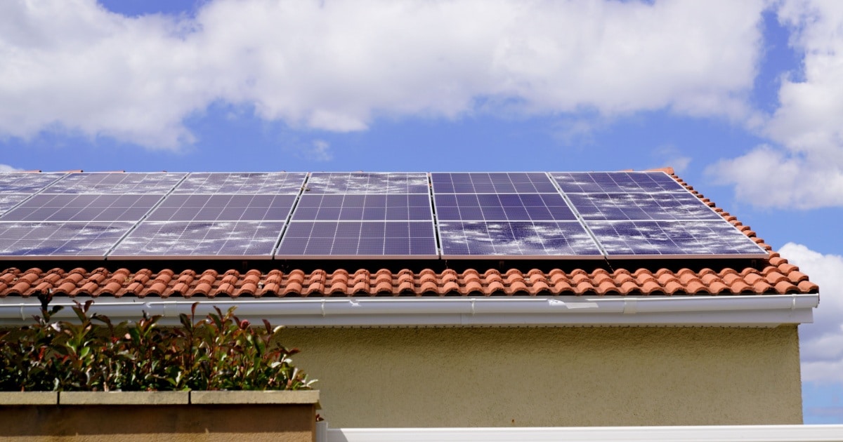 découvrez les avantages des panneaux solaires pour votre maison ou entreprise. optimisez votre consommation d'énergie, réduisez vos factures et contribuez à la protection de l'environnement grâce à une solution d'énergie renouvelable et durable.