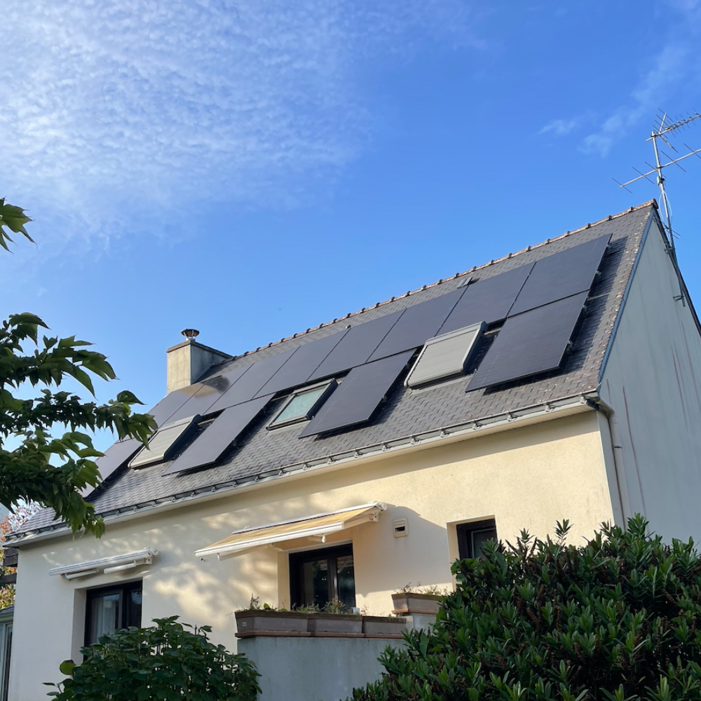 découvrez les solutions photovoltaïques en bretagne pour un avenir énergétique durable. profitez du soleil breton pour réduire vos factures d'électricité et contribuer à la préservation de l'environnement grâce à l'énergie solaire.