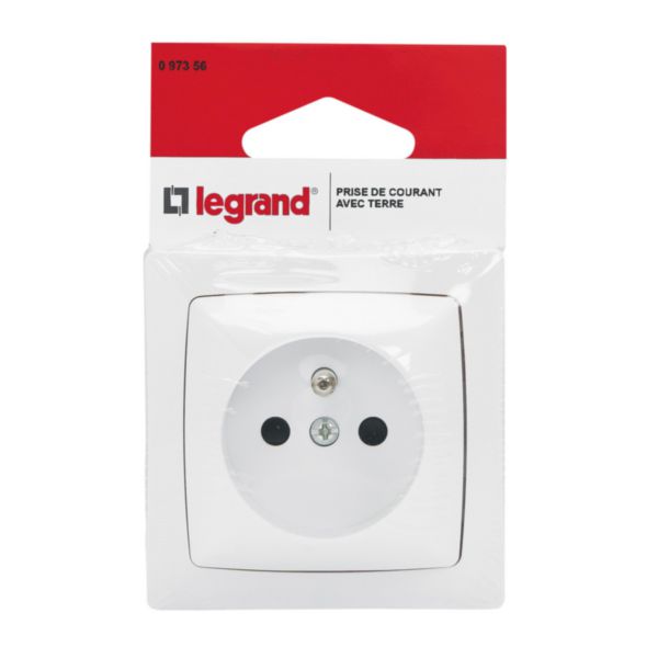 découvrez notre sélection de prises électriques de qualité, idéales pour sécuriser et optimiser l'utilisation de vos appareils. design moderne et performances optimales pour un confort maximal à la maison ou au bureau.