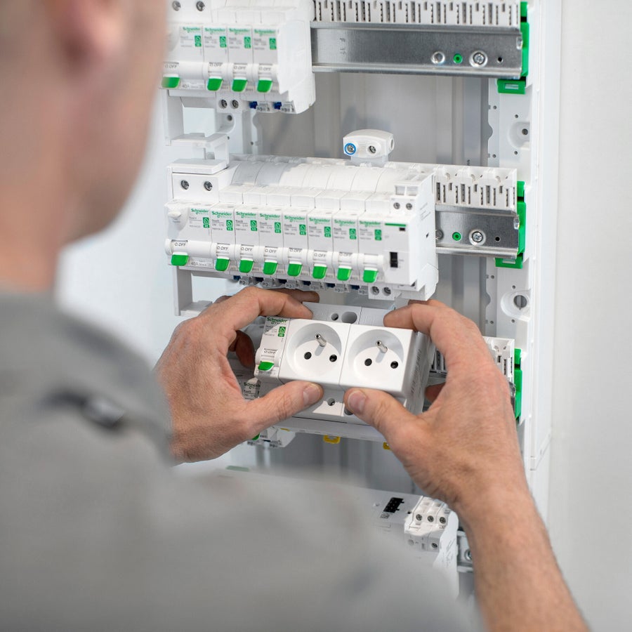 découvrez notre tableau xe, une œuvre d'art moderne qui allie élégance et créativité. parfait pour décorer votre intérieur, ce tableau apporte une touche contemporaine à n'importe quelle pièce. explorez les détails captivants et les couleurs vibrantes qui sauront séduire tous les amateurs d'art.