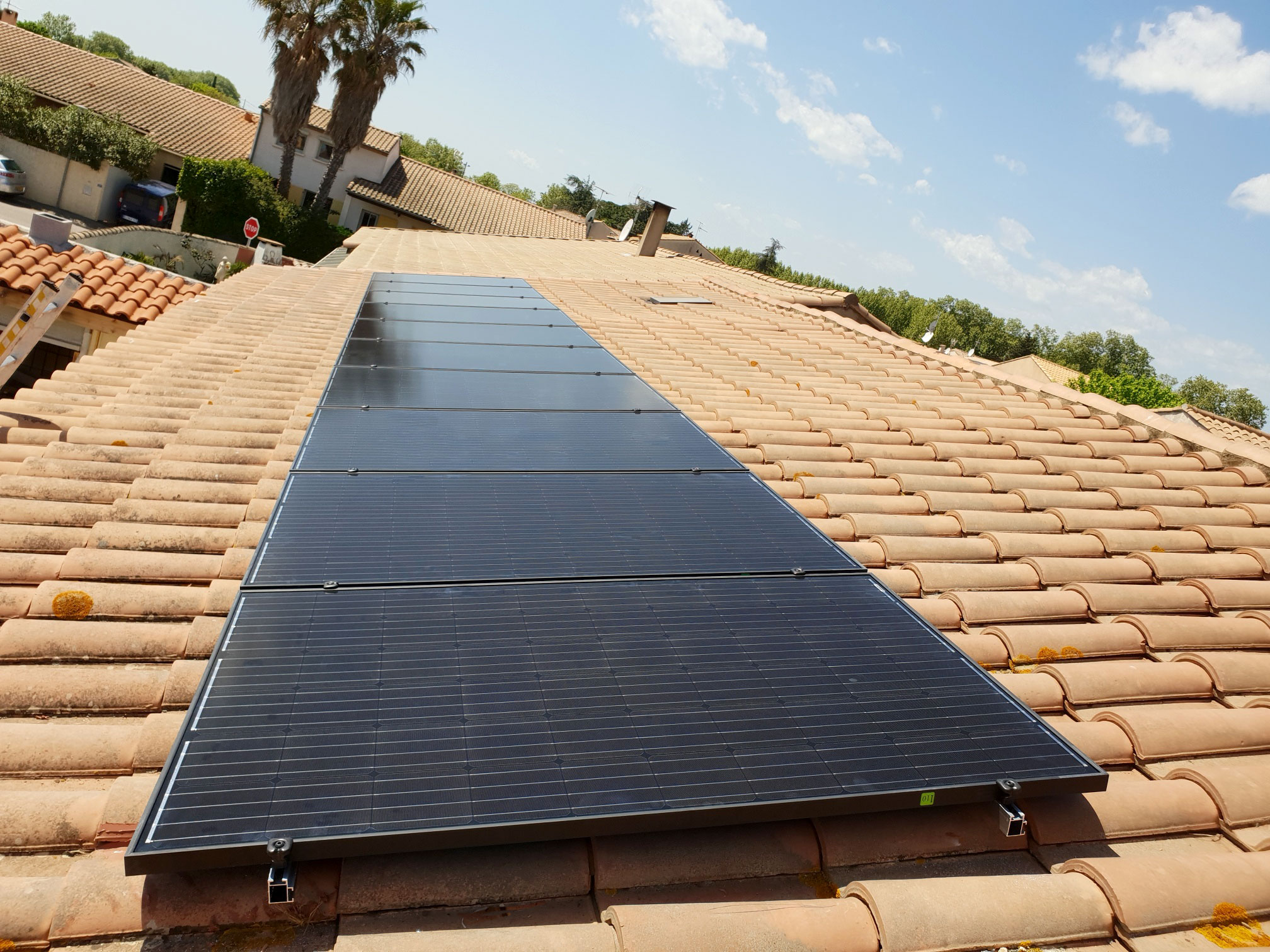 découvrez toit o2, votre expert en solutions de toiture durable et écologique. profitez de nos services de qualité pour un toit qui résiste au temps et respecte l'environnement.