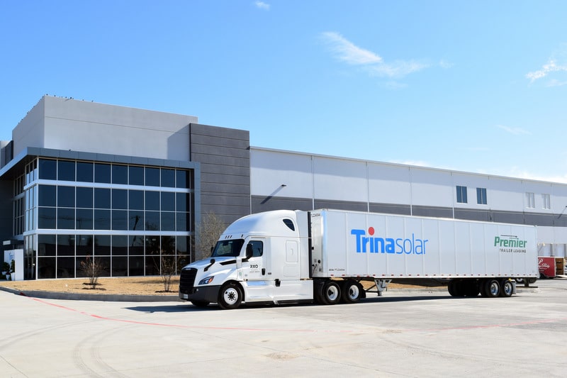 découvrez trina solar, un leader mondial dans la fabrication de panneaux solaires innovants et durables. explorez nos solutions photovoltaïques adaptées aux particuliers et aux entreprises, et participez à la transition énergétique tout en optimisant votre consommation d'énergie.